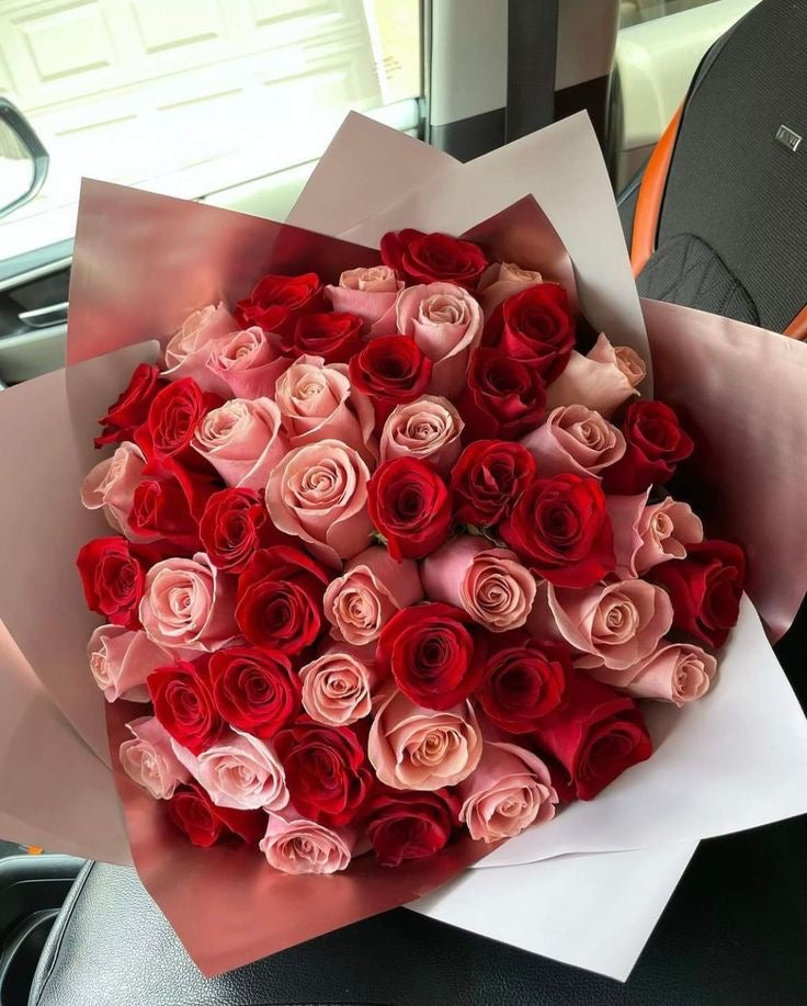 Ramo de 25 rosas rojas y 25 rosas rosadas